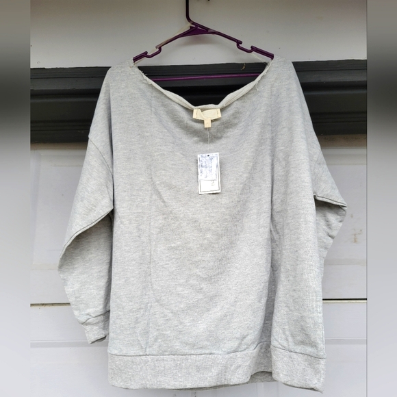 Off The Shoulder Womens Top - Picture 3 of 4